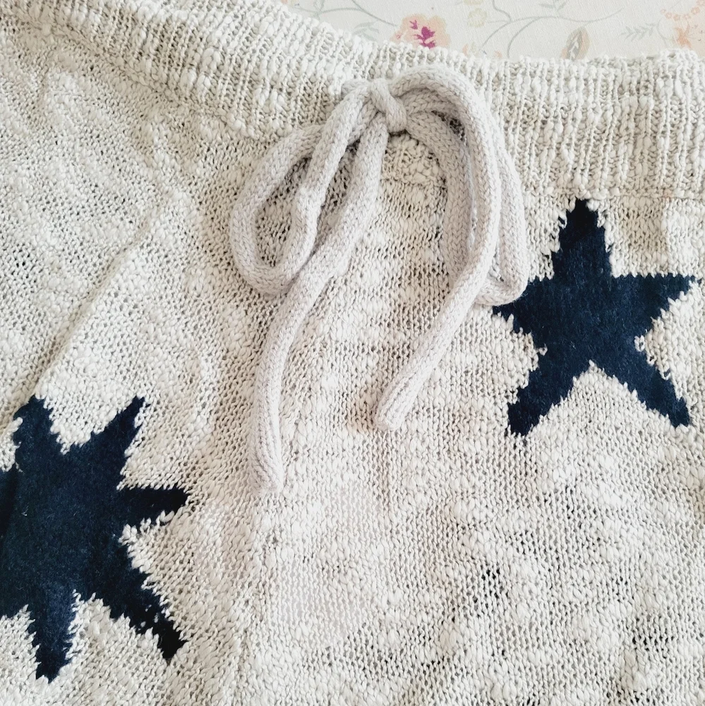 NWT Star Print Knit Sweater Drawstring Shorts - Picture 7 of 10